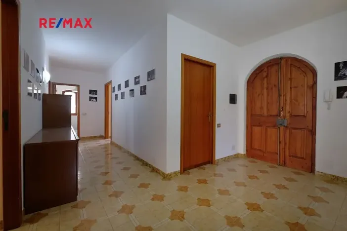 Prodej rodinného domu, Sant'Anna Arresi, Itálie, 400 m2