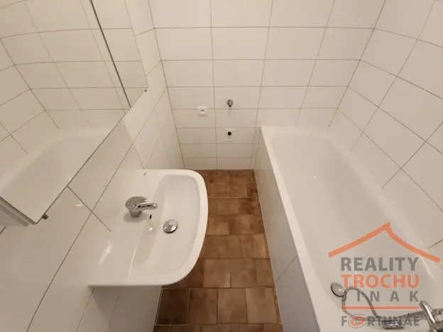 Pronájem bytu 3+1, Trutnov, Pomněnková, 61 m2