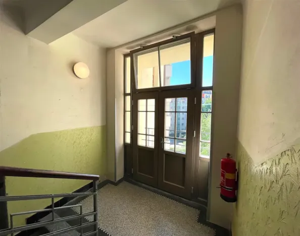 Pronájem bytu 2+kk, Praha - Nusle, U křížku, 37 m2