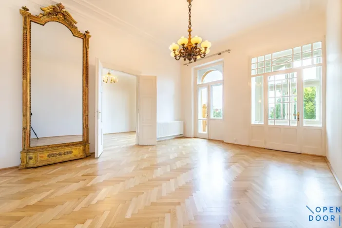 Prodej bytu 3+1, Praha - Nové Město, Masarykovo nábřeží, 100 m2