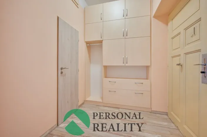 Prodej bytu 1+1, Mariánské Lázně, Příčná, 45 m2