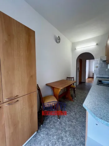 Pronájem bytu 2+1, Jindřichův Hradec, sídliště U Nádraží, 49 m2