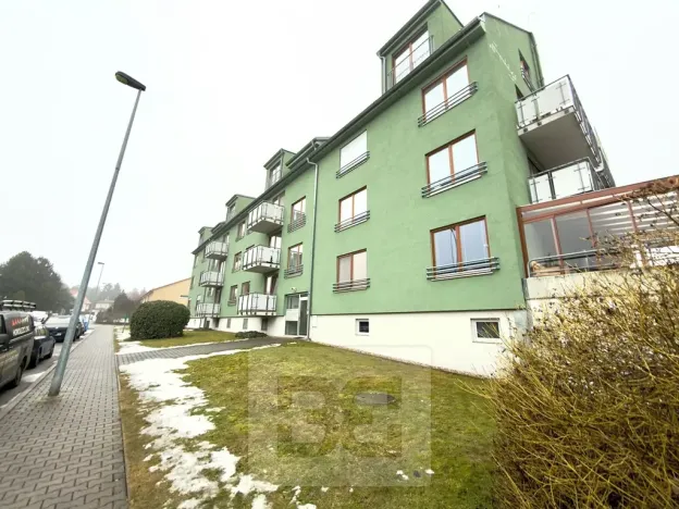 Pronájem bytu 2+kk, Praha - Dolní Chabry, U jízdárny, 81 m2