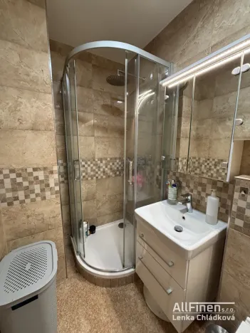 Pronájem bytu 2+kk, 40 m2