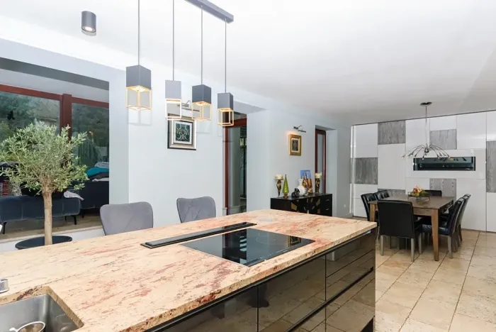 Prodej rodinného domu, Nový Jáchymov, 200 m2