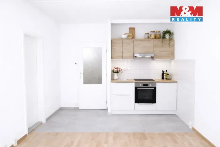 Prodej bytu 2+kk, Praha - Hlubočepy, Peškova, 41 m2