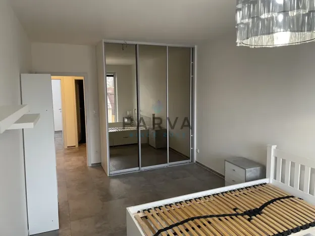 Pronájem bytu 2+kk, Plzeň - Doubravka, Dílenská, 84 m2