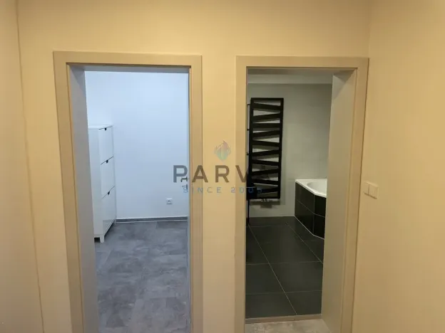 Pronájem bytu 2+kk, Plzeň - Doubravka, Dílenská, 84 m2