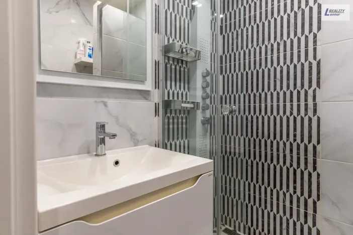 Pronájem bytu 2+kk, Hořovice, 1. máje, 54 m2