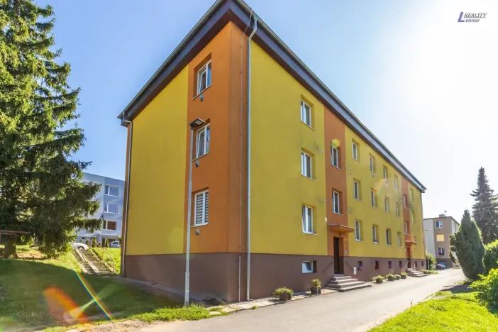 Pronájem bytu 2+kk, Hořovice, 1. máje, 54 m2