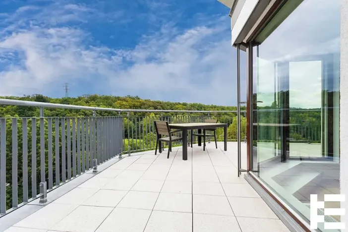 Pronájem bytu 3+kk, Praha - Hloubětín, Nademlejnská, 92 m2