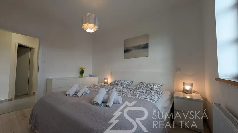 Prodej bytu 2+kk, Kašperské Hory, Lesní, 47 m2