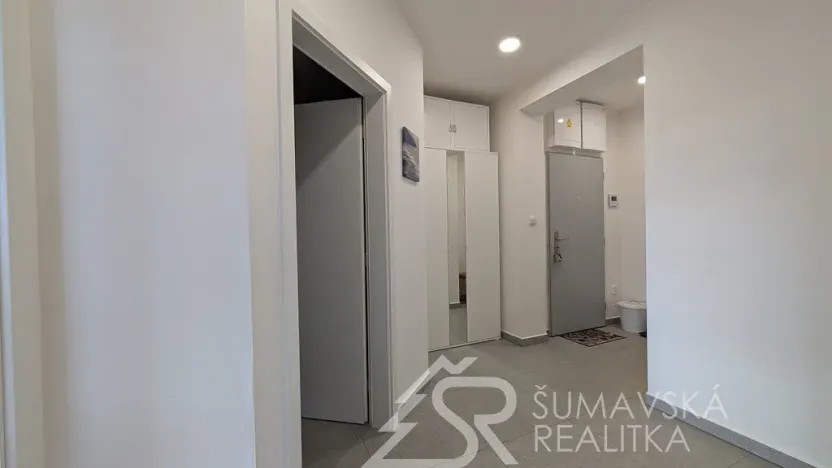 Prodej bytu 2+kk, Kašperské Hory, Lesní, 47 m2