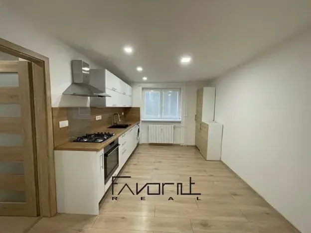 Pronájem bytu 2+1, Ostrava, Odborářská, 52 m2