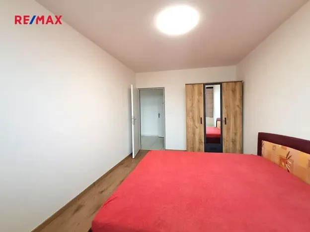 Pronájem bytu 3+kk, Praha - Podolí, Pujmanové, 66 m2