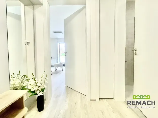 Pronájem bytu 2+kk, Brno, Líšeňská, 45 m2