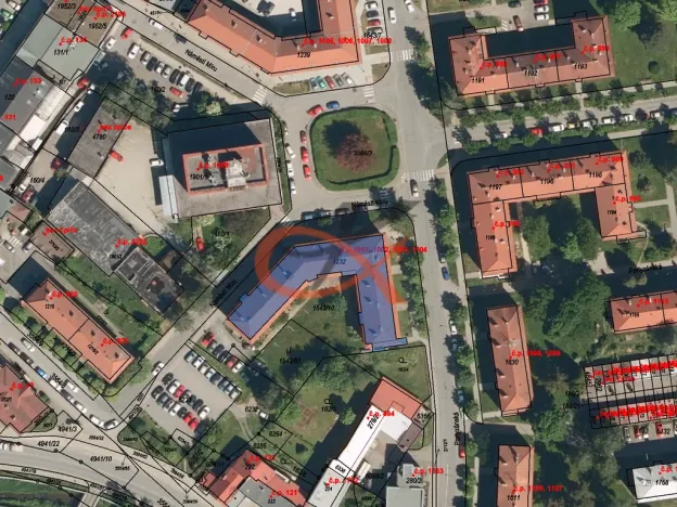 Pronájem obchodního prostoru, Rožnov pod Radhoštěm, Náměstí Míru, 84 m2