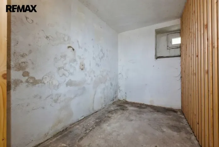 Prodej bytu 2+1, Karlovy Vary - Drahovice, Mattoniho nábřeží, 49 m2