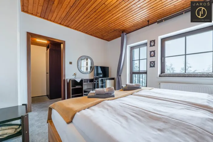 Prodej ubytování, Jáchymov, Klínovec, 870 m2