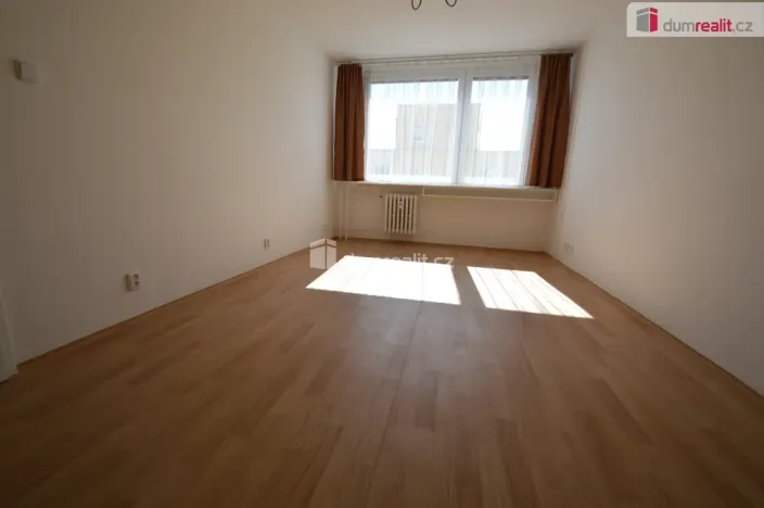 Pronájem bytu 2+kk, Praha - Žižkov, Na rovnosti, 44 m2