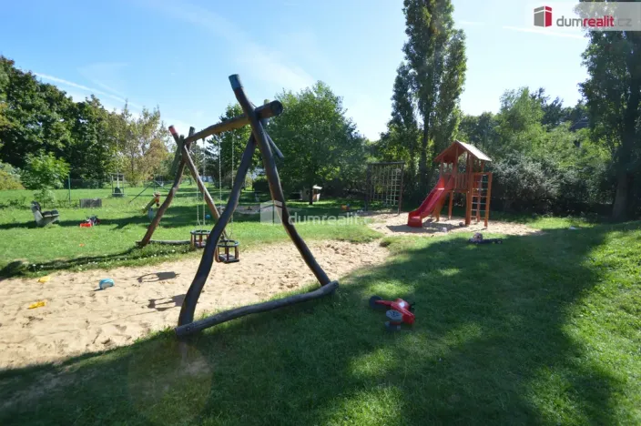 Pronájem bytu 2+kk, Praha - Žižkov, Na rovnosti, 44 m2