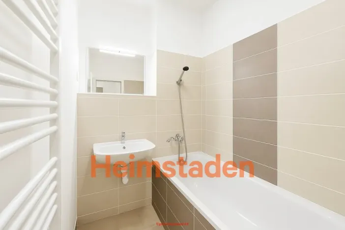 Pronájem bytu 2+1, Karviná - Nové Město, tř. Osvobození, 55 m2