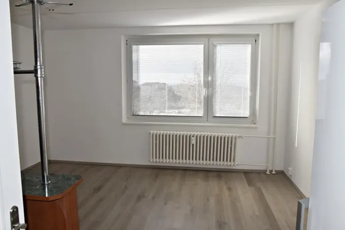 Pronájem bytu 1+kk, Brno - Líšeň, Elplova, 33 m2