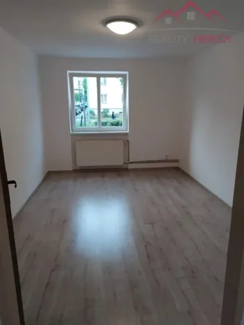 Prodej bytu 3+1, Chomutov, Kadaňská, 74 m2