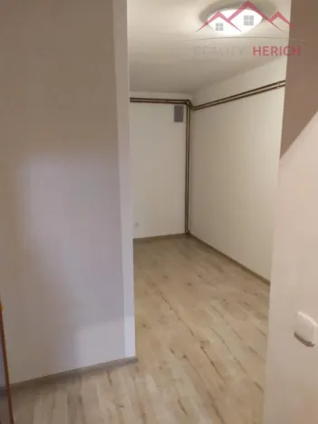 Prodej bytu 3+1, Chomutov, Kadaňská, 74 m2