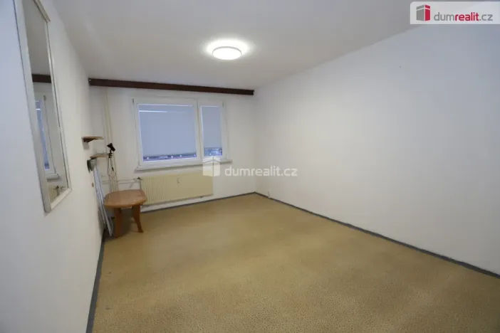 Pronájem bytu 1+1, Sokolov, Křížová, 41 m2