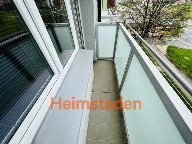 Pronájem bytu 2+1, Ostrava - Poruba, Francouzská, 53 m2