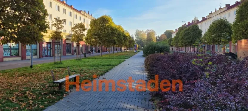 Pronájem obchodního prostoru, Karviná - Nové Město, nám. Budovatelů, 44 m2