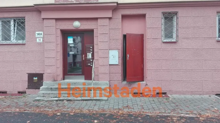 Pronájem kanceláře, Karviná - Nové Město, nám. Budovatelů, 53 m2