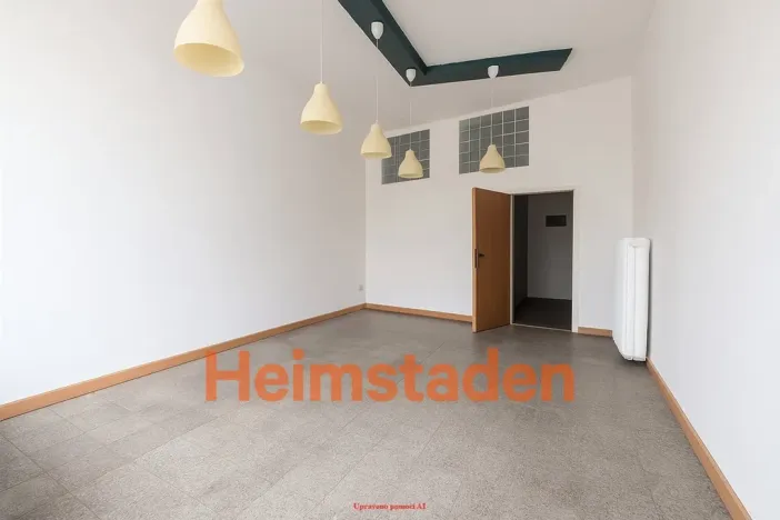 Pronájem kanceláře, Karviná - Nové Město, nám. Budovatelů, 53 m2