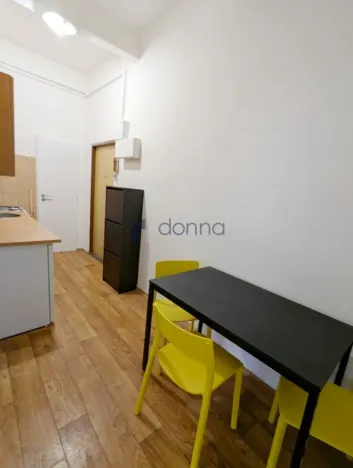 Pronájem bytu 2+kk, Praha, Žerotínova, 48 m2