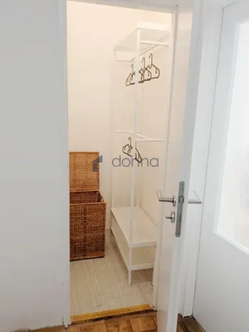 Pronájem bytu 2+kk, Praha, Žerotínova, 48 m2