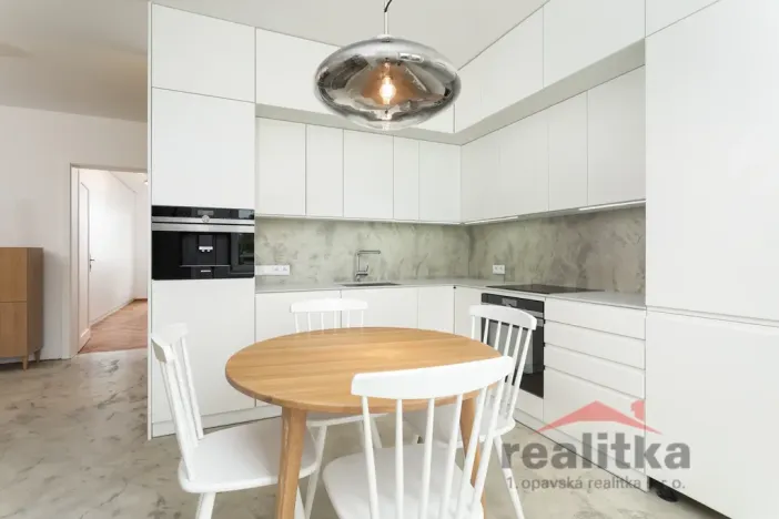 Pronájem bytu 3+1, Opava - Předměstí, Jurečkova, 100 m2