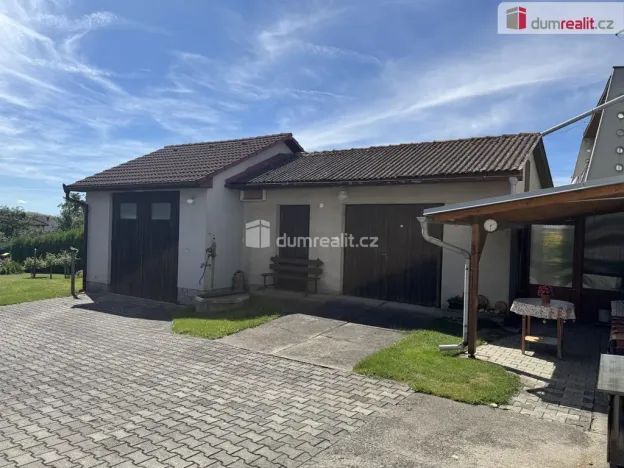 Prodej rodinného domu, Bělčice, Budovatelská, 330 m2