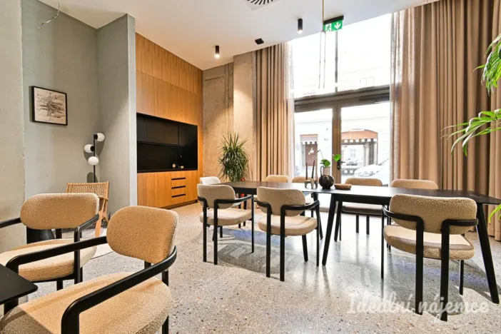 Pronájem bytu 1+kk, Brno, Bratislavská, 40 m2