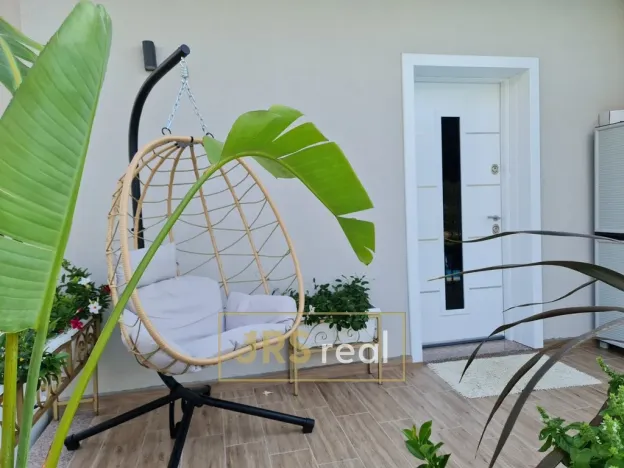 Prodej rodinného domu, Gjiri I Lalezit, Albánie, 176 m2