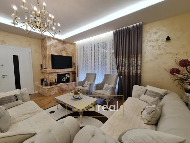 Prodej rodinného domu, Gjiri I Lalezit, Albánie, 176 m2