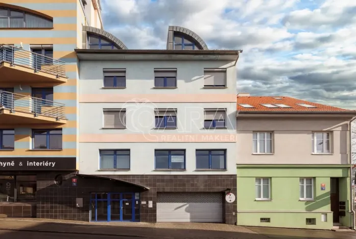 Pronájem kanceláře, Praha - Kobylisy, Nad Šutkou, 58 m2