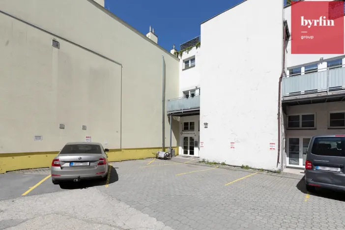 Pronájem kanceláře, Opava, Dolní náměstí, 27 m2