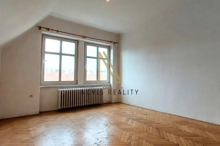 Pronájem bytu 1+1, Domažlice, náměstí Míru, 31 m2