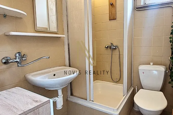 Pronájem bytu 1+1, Domažlice, náměstí Míru, 31 m2