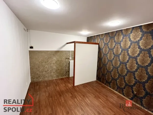 Pronájem kanceláře, Ostrava - Moravská Ostrava, Pobialova, 30 m2