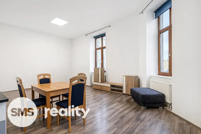 Pronájem bytu 1+kk, Opava - Město, Nákladní, 43 m2