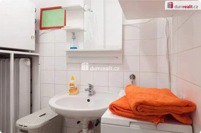 Pronájem bytu 1+kk, Praha - Nové Město, Příčná, 35 m2