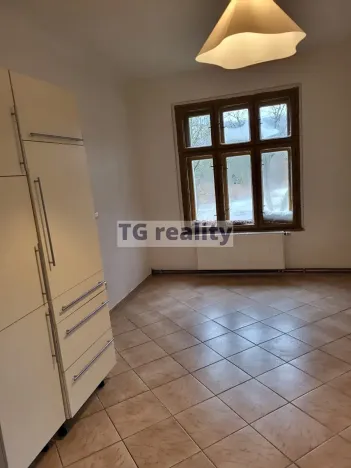 Pronájem bytu 2+kk, Praha - Suchdol, Trojanův mlýn, 56 m2