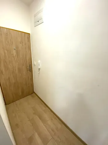 Pronájem bytu 1+kk, Zlín, Štefánikova, 30 m2